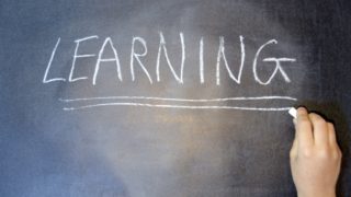IELTSリスニングの構成と対策 コツを掴んでケアレスミスをなくすのが攻略法
