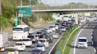 年末年始高速道路の渋滞予測！首都高や東名のピークと回避方法は？