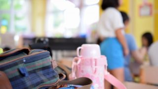 幼稚園のお友達に旅行のお土産はどうする?担任の先生には?