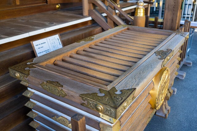 お賽銭に縁起がいい金額やダメな金額はある？作法やマナーについても